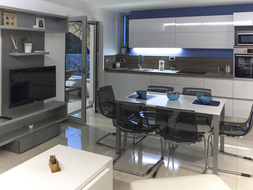 Apartments Petra Njivice Ngoại thất bức ảnh
