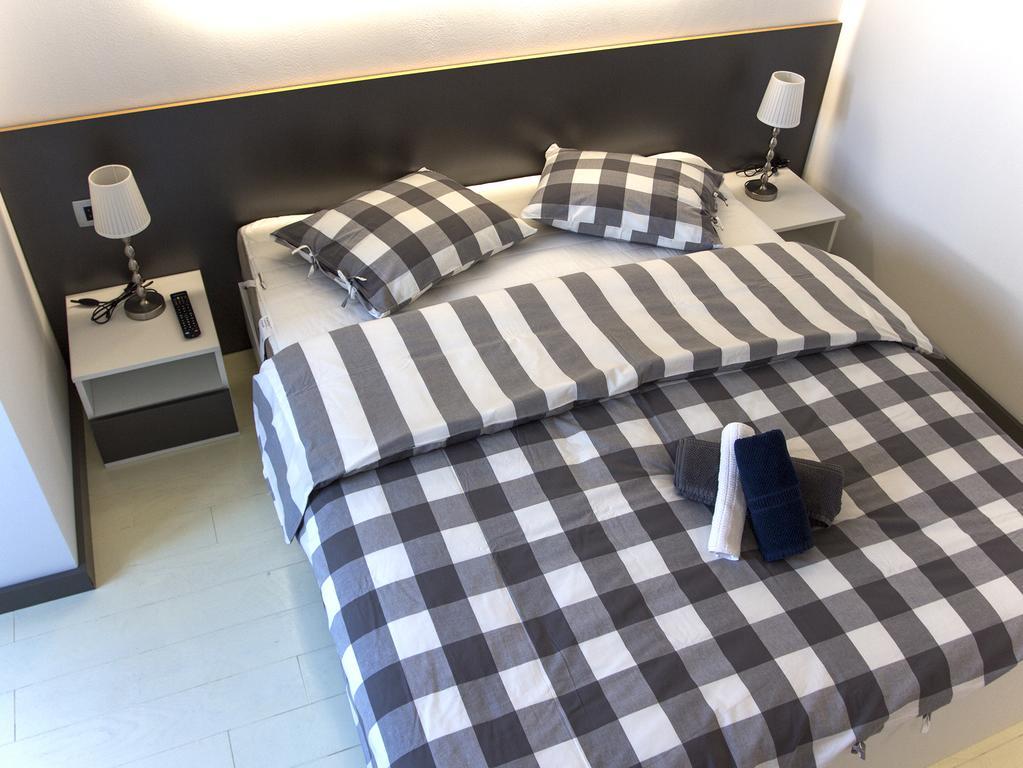 Apartments Petra Njivice Ngoại thất bức ảnh